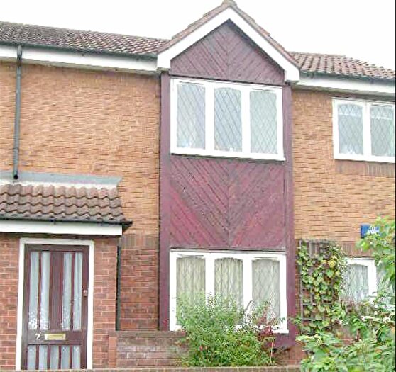 1 Bedroom Maisonette To Rent In Bronte Court, Tamworth, B79