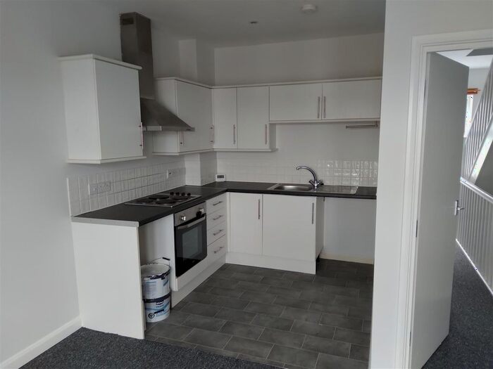 2 Bedroom Property To Rent In St. Georges Road, Hastings, TN34