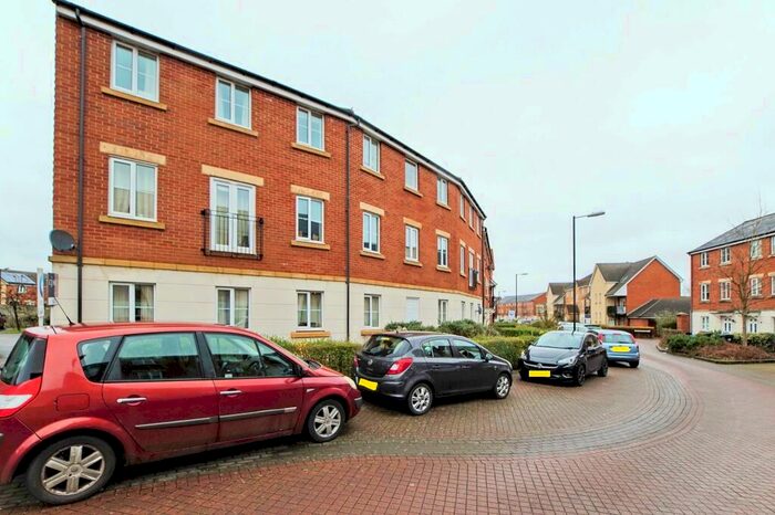 2 Bedroom Flat To Rent In Montreal Avenue, Horfield, Bristol, BS7