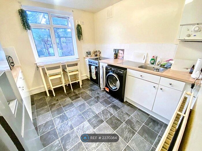 1 Bedroom Flat To Rent In Waghorn Street, London, SE15