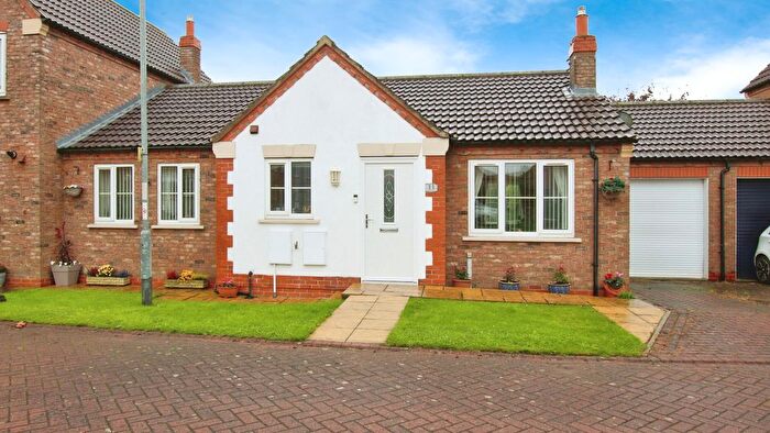 2 Bedroom Bungalow For Sale In Reynard Close, Cranswick, Driffield, YO25