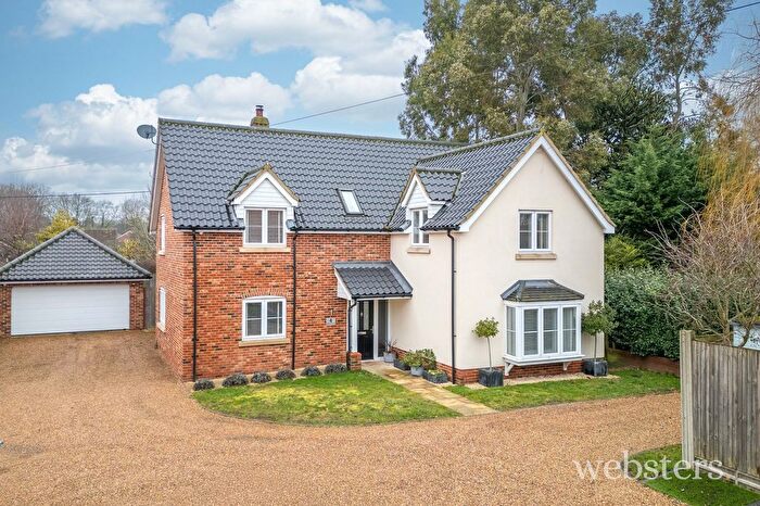 5 Bedroom Detached House For Sale In Pyehurn Close, Horsford, NR10