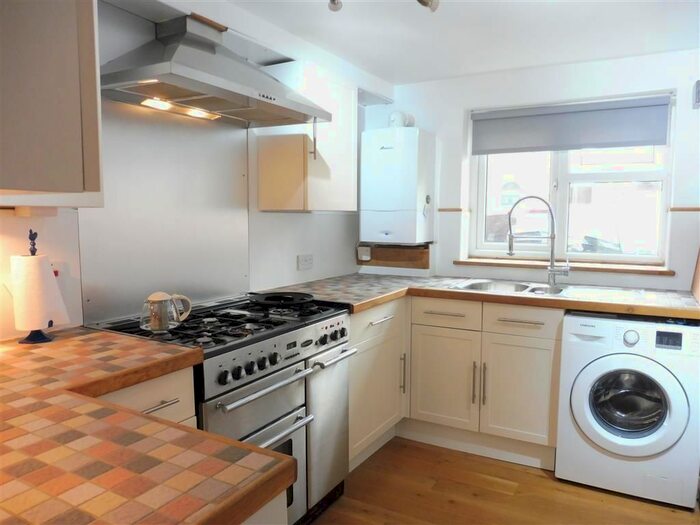 1 Bedroom Flat To Rent In Cherry Street, Warwick, CV34