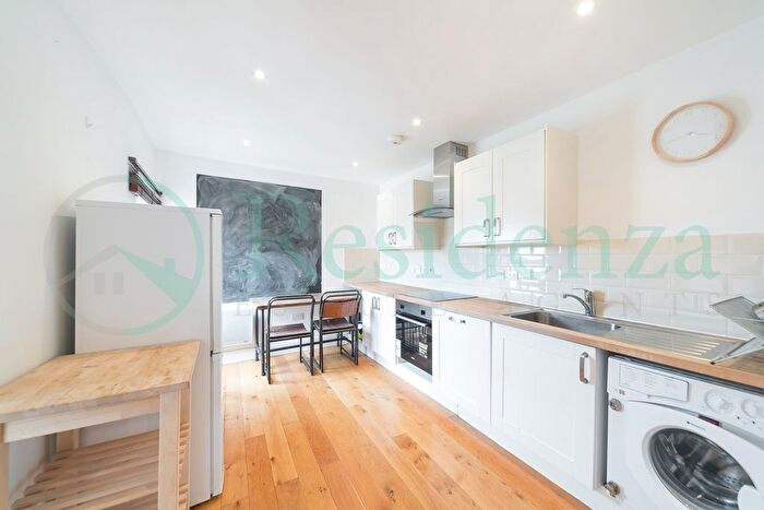 1 Bedroom Flat To Rent In Westow Street, London, SE19