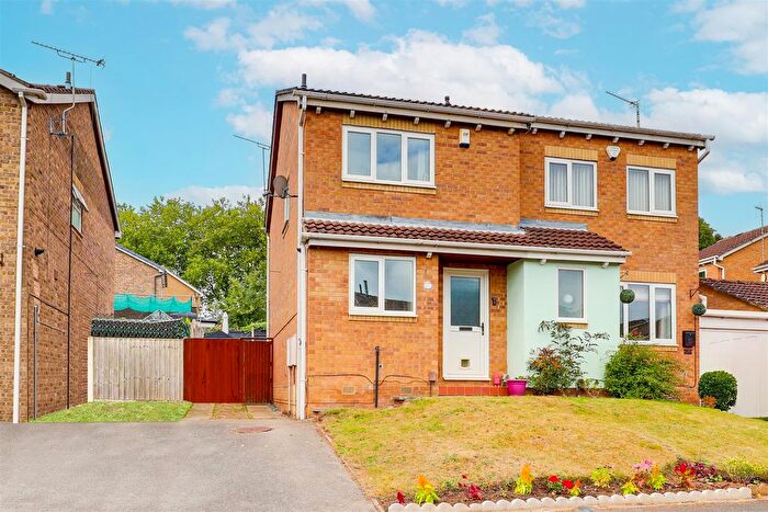 3 Bedroom Semi-Detached House For Sale In Gunn Close, Bulwell, Nottinghamshire, NG6