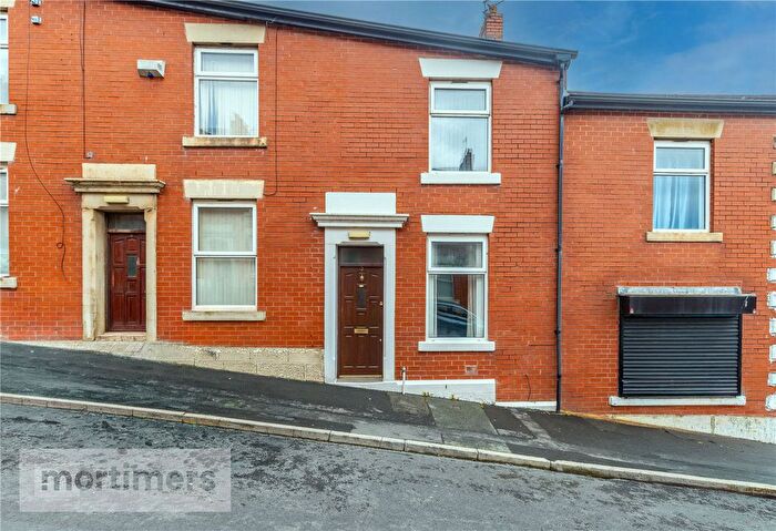 3 Bedroom Terraced House For Sale In Foxhouse Street, Blackburn, Lancashire, BB2