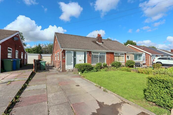 2 Bedroom Semi-Detached House To Rent In Salisbury Road, Radcliffe, M26