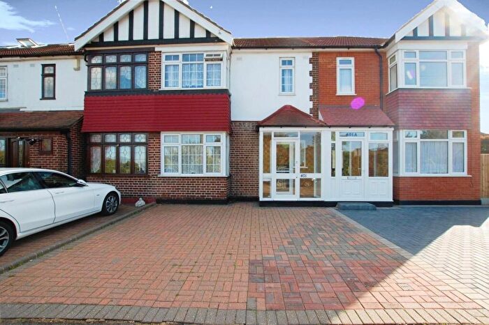 3 Bedroom Terraced House For Sale In London Road, Chadwell Heath, Romford, RM6