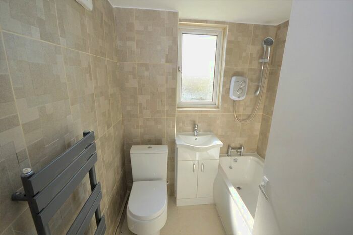 3 Bedroom Semi-Detached House To Rent In Second Avenue, Wolverhampton, West Midlands, WV10