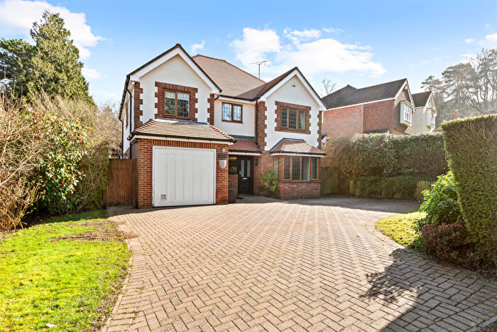 5 Bedroom Detached House For Sale In Harestone Hill, Caterham, CR3