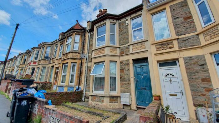 4 Bedroom House To Rent In Douglas Road, Horfield, Bristol, BS7