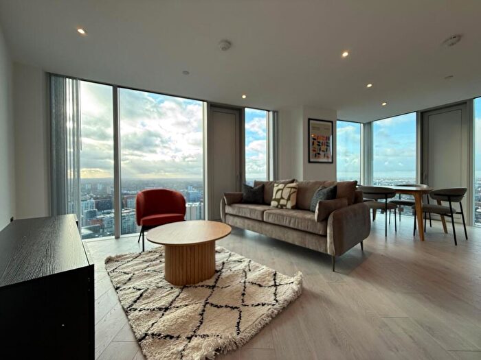 2 Bedroom Apartment To Rent In Trinity Way, Vista River Gardens, M3