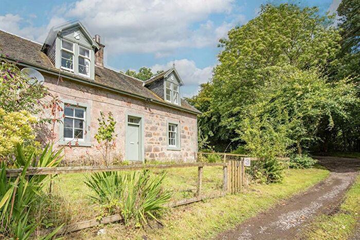 2 Bedroom Terraced House To Rent In Whitelawhead Cottage, Dollar, FK14