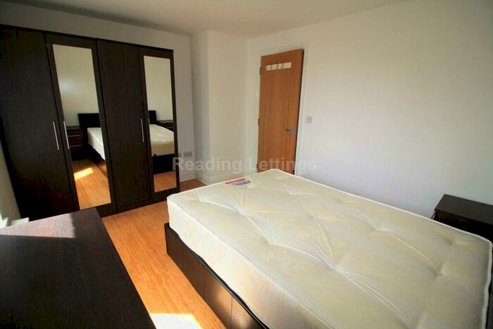 1 Bedroom Apartment To Rent In South View Avenue, Caversham, RG4