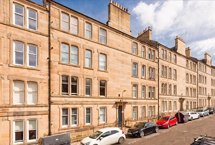 1 Bedroom Flat To Rent In , Comely Bank Row, Edinburgh, EH4
