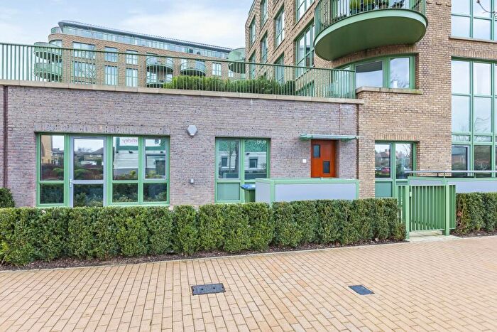 2 Bedroom Apartment To Rent In Tudway Road, SE3