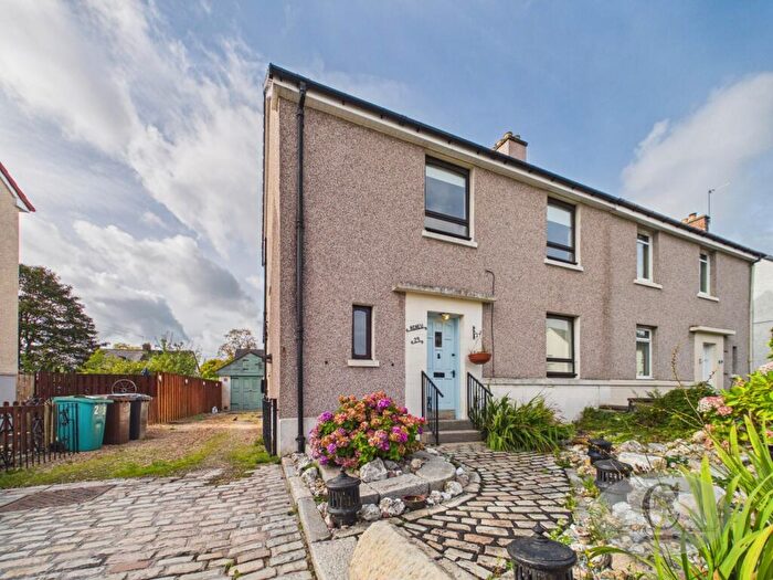 3 Bedroom Semi-Detached House For Sale In Kipps Avenue, Airdrie, ML6