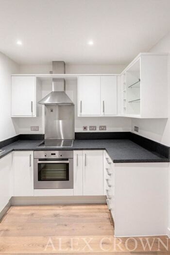 1 Bedroom Apartment To Rent In Napier Street, Sheffield, S11