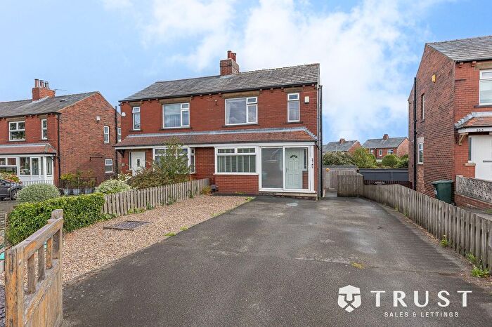 2 Bedroom Semi-detached House For Sale In Huddersfield Road, Liversedge, WF15