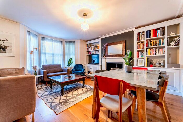 1 Bedroom Maisonette To Rent In Gresham Road, Brixton, London, SW9