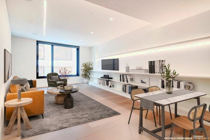 2 Bedroom Flat To Rent In Rathbone Place, London, W1T