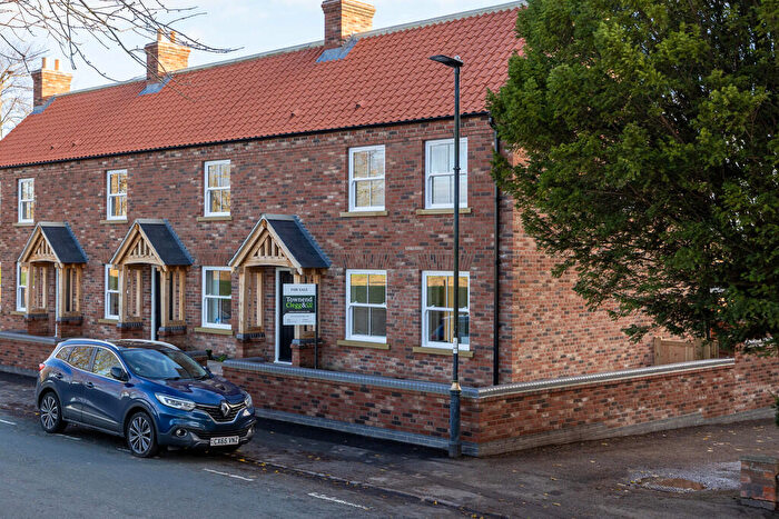 3 Bedroom Cottage For Sale In High Street, Airmyn, DN14