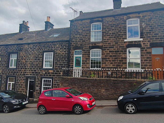 3 Bedroom Semi Detached House To Rent In Carr Road, Deepcar, Sheffield, S36