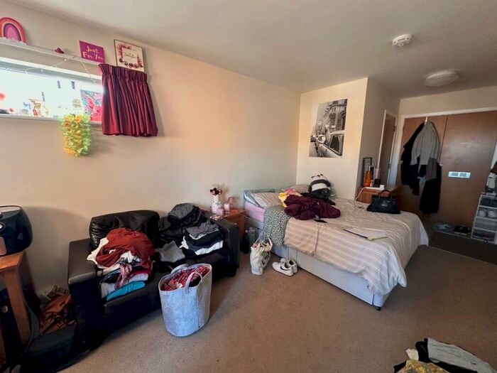 1 Bedroom Apartment To Rent In Abbey Court, Cambridge, CB1