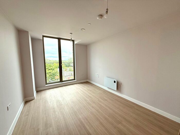 1 Bedroom Property To Rent In Botanical Avenue, Manchester, M16