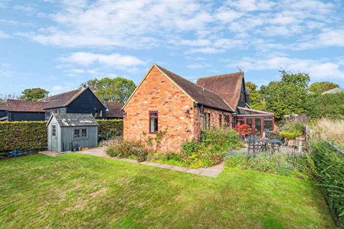 2 Bedroom Semi-Detached House For Sale In Latimer Road, Chesham, HP5