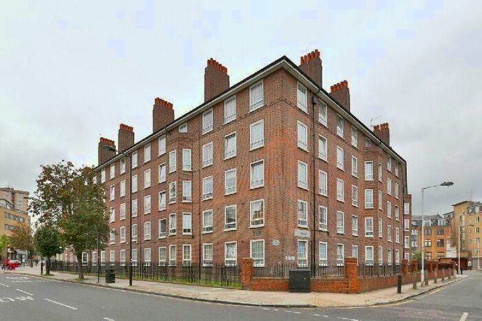 3 Bedroom Flat To Rent In Ada House, Ada Place, Hackney, Bethnal Green, Haggerston, London, E2
