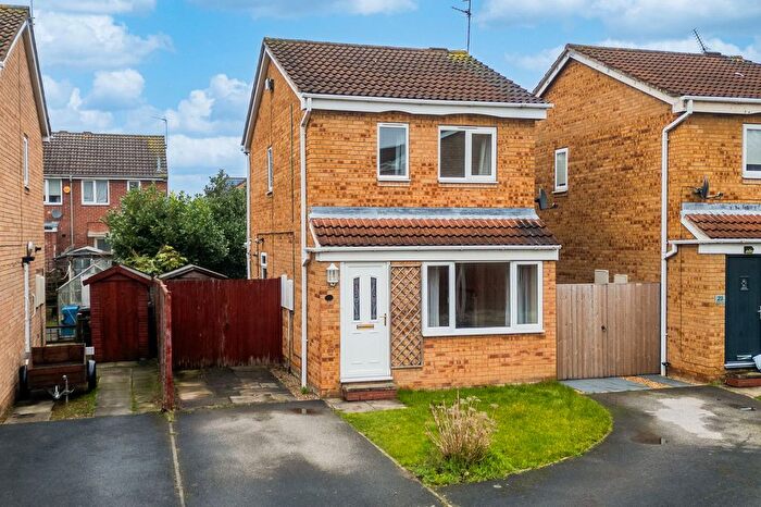 2 Bedroom Detached House For Sale In Heather Close, Selby, YO8