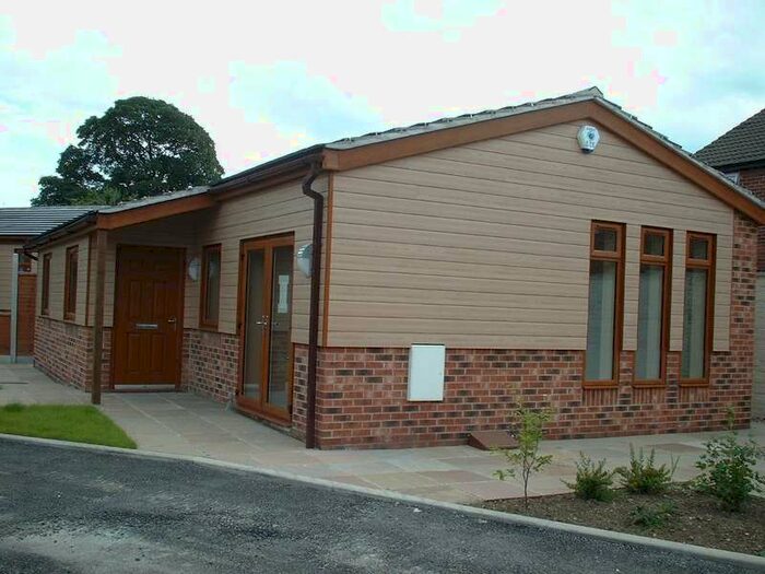 2 Bedroom Bungalow To Rent In Temple Mews, Leeds, LS15