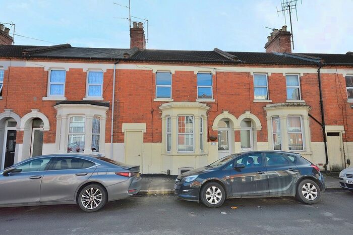 3 Bedroom Terraced House To Rent In Talbot Road, Northampton, NN1