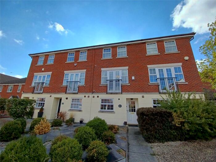 3 Bedroom House To Rent In Elm Road, Sutton Coldfield, B76