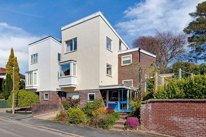 3 Bedroom Detached House For Sale In Walmoor Park, Chester, CH3