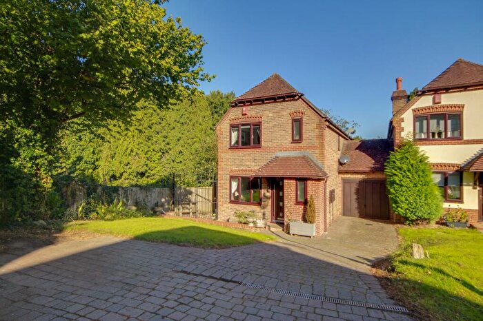 3 Bedroom Detached House For Sale In Old Barn Court, Haywards Heath, RH16
