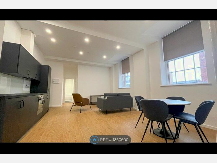 2 Bedroom Flat To Rent In Spot, Bolton, BL1