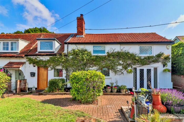 3 Bedroom Cottage For Sale In Sulleys Hill, Raydon, Ipswich, IP7