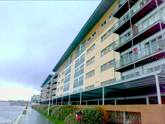 2 Bedroom Flat To Rent In Marine Parade Walk, City Quay, Dundee, DD1