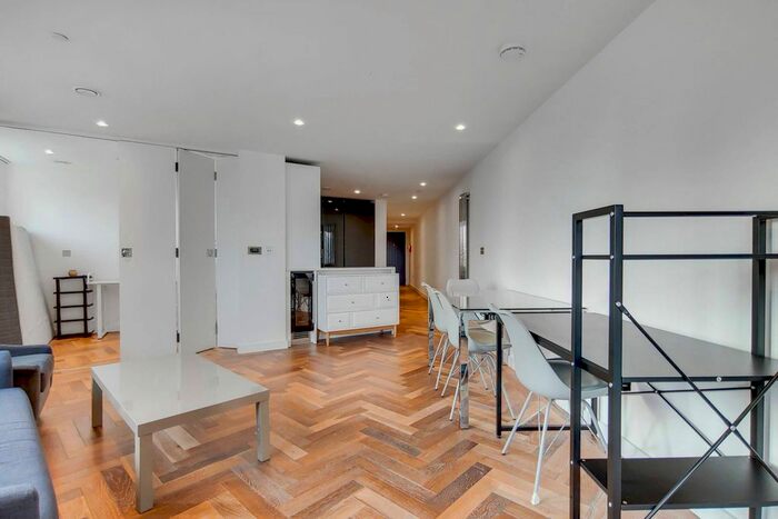 2 Bedroom Flat To Rent In City Road, Old Street, London, EC1V