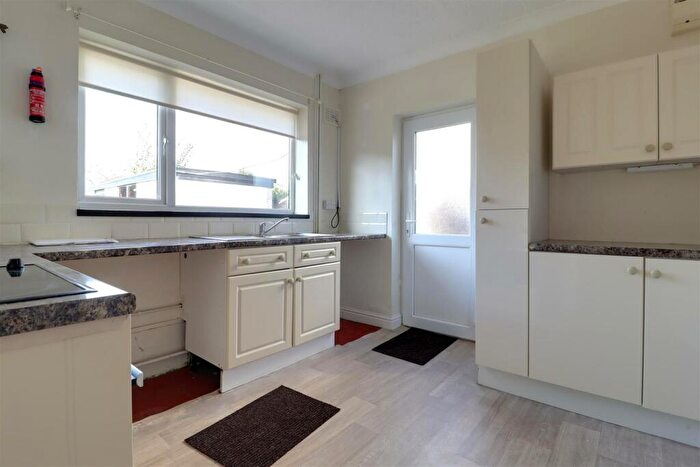 2 Bedroom Detached Bungalow For Sale In Hollybush Crescent, Willaston, Nantwich, CW5