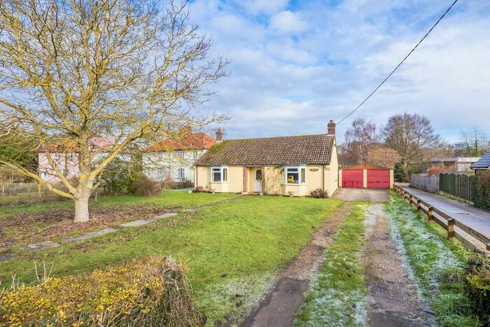 2 Bedroom Detached Bungalow For Sale In Brent Eleigh, Suffolk, CO10