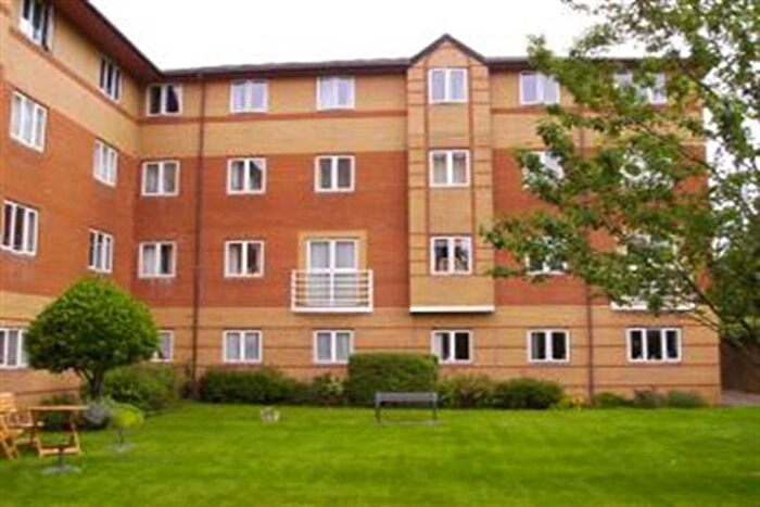 2 Bedroom Flat To Rent In Birnbeck Court, Weston-Super-Mare, BS23
