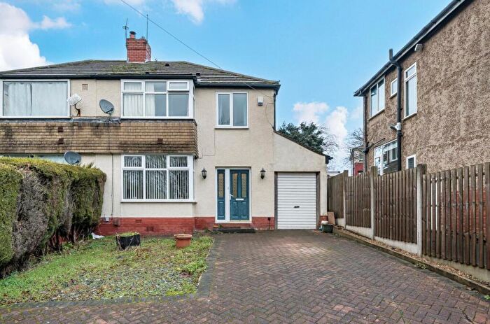 3 Bedroom Semi-Detached House For Sale In Haigh Wood Crescent, Cookridge, Leeds, LS16