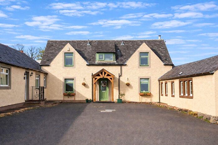 4 Bedroom Country House For Sale In East Wardlaw Farm, Grassyards Road, Kilmarnock, KA3