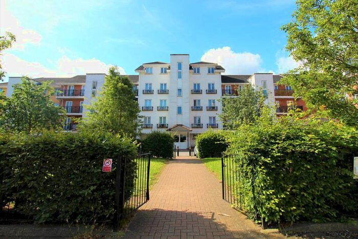 2 Bedroom Flat To Rent In Hermitage Close, London, SE2