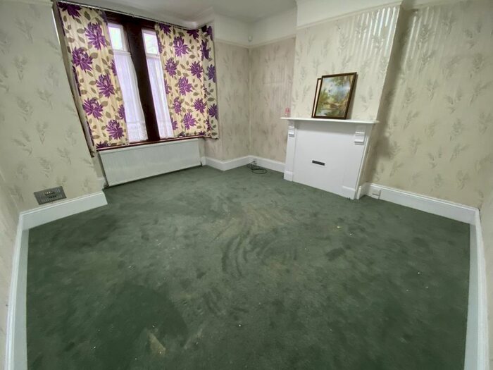 4 Bedroom Terraced House To Rent In Clare Road, Hounslow, Greater London, TW4