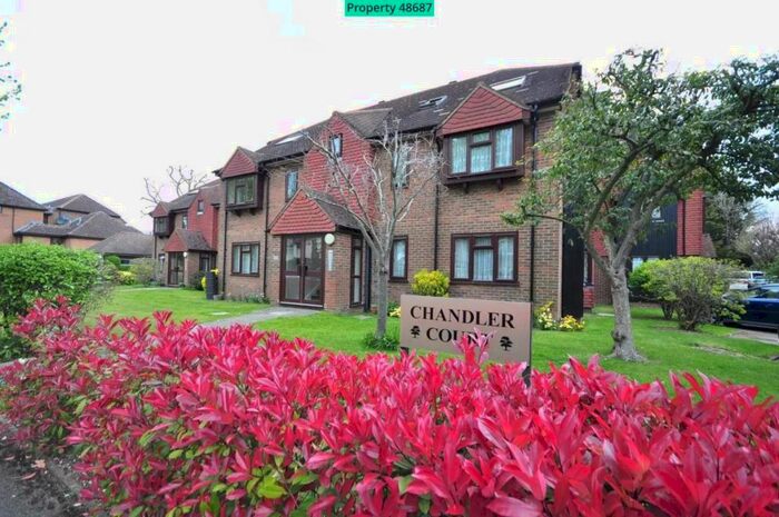 1 Bedroom Flat To Rent In Holmwood Gardens, Wallington, SM6