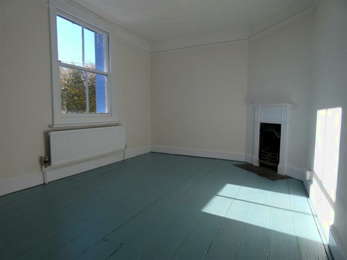 3 Bedroom Cottage To Rent In Wingham Well Cottages, Wingham Well